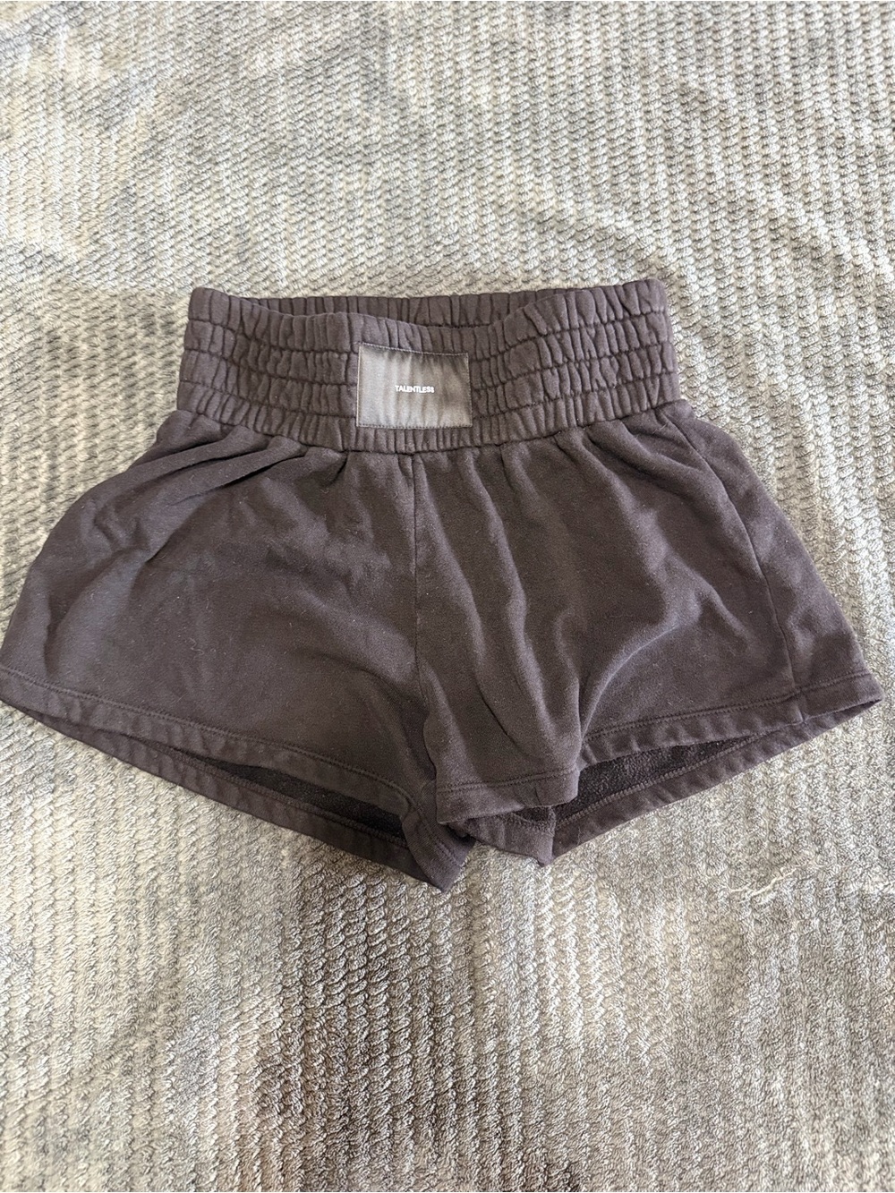 TALENTLESS Black High-Waist Athletic Lounge Shorts Women’s Small